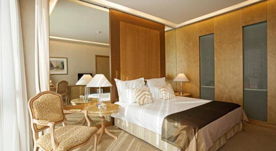 Melia Athens