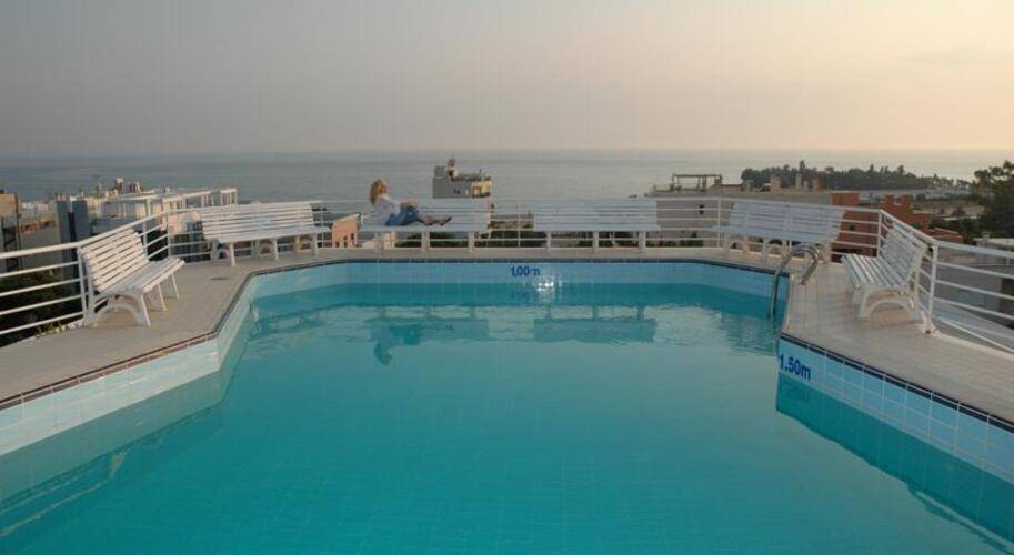Emmantina Hotel