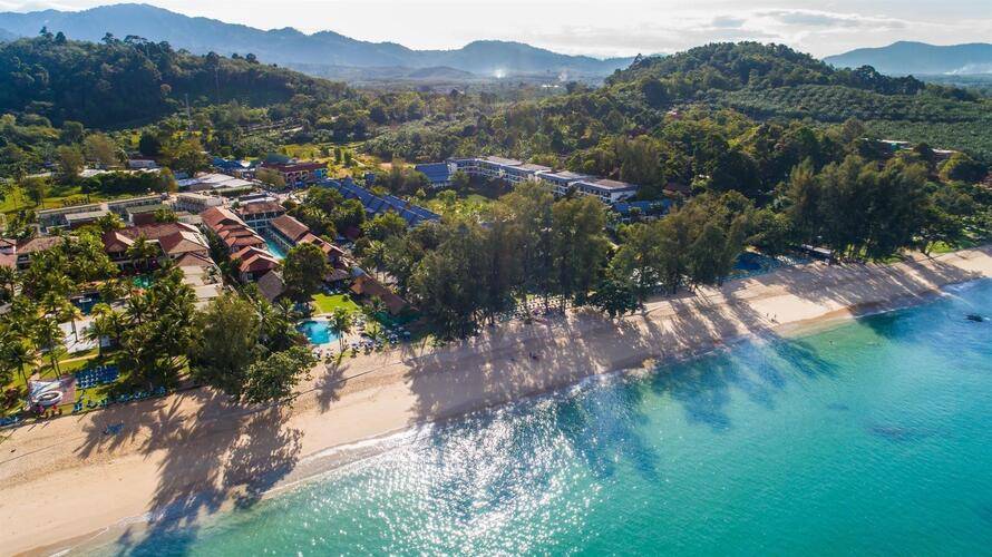 Khao Lak Emerald Beach Resort & Spa