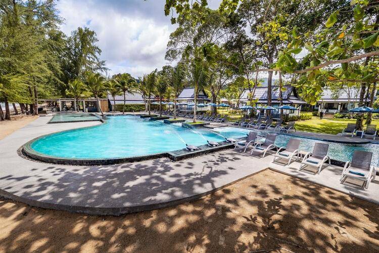 Khao Lak Emerald Beach Resort & Spa