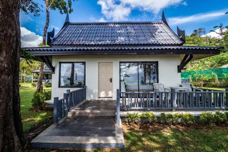 Khao Lak Emerald Beach Resort & Spa