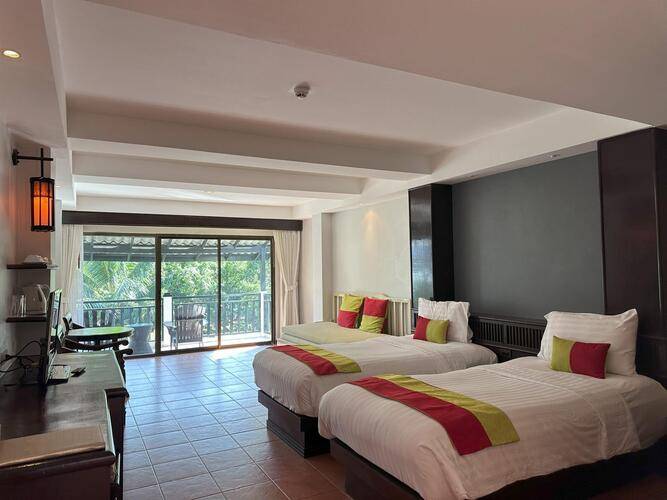 Khao Lak Emerald Beach Resort & Spa