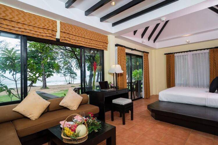 Khao Lak Emerald Beach Resort & Spa