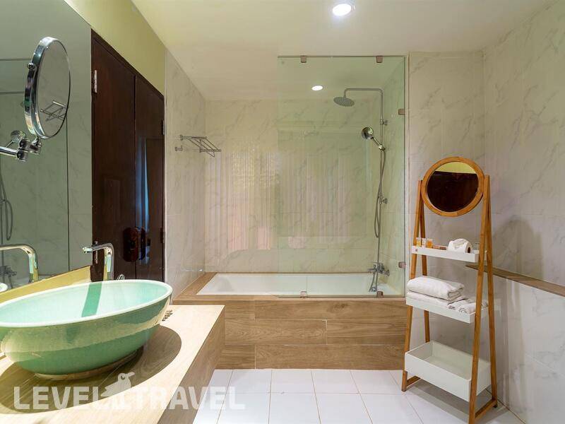 Фотография Khao Lak Emerald Beach Resort & Spa