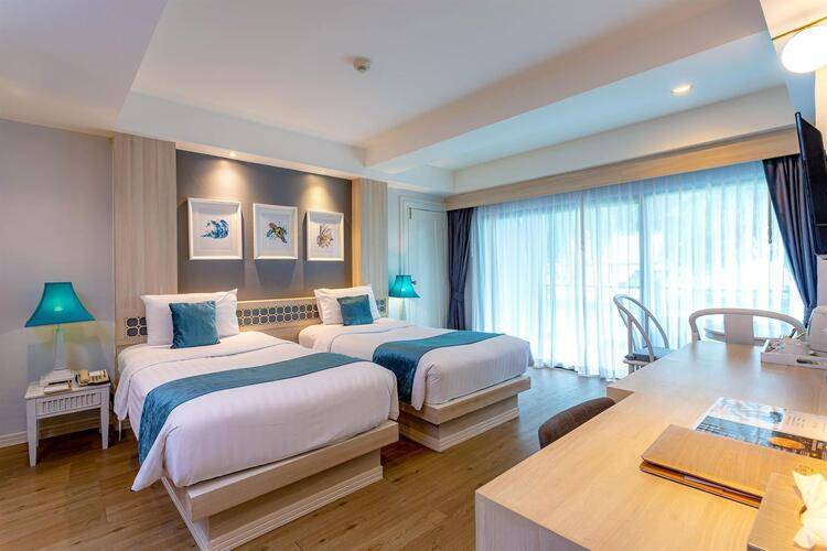 Khao Lak Emerald Beach Resort & Spa