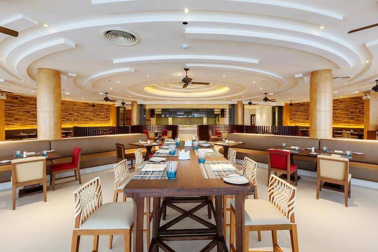 Grand Mercure Phuket Patong Hotel