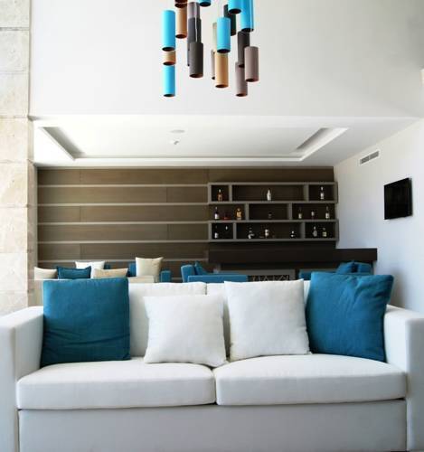 Lugga Deluxe Boutique Hotel & Beach