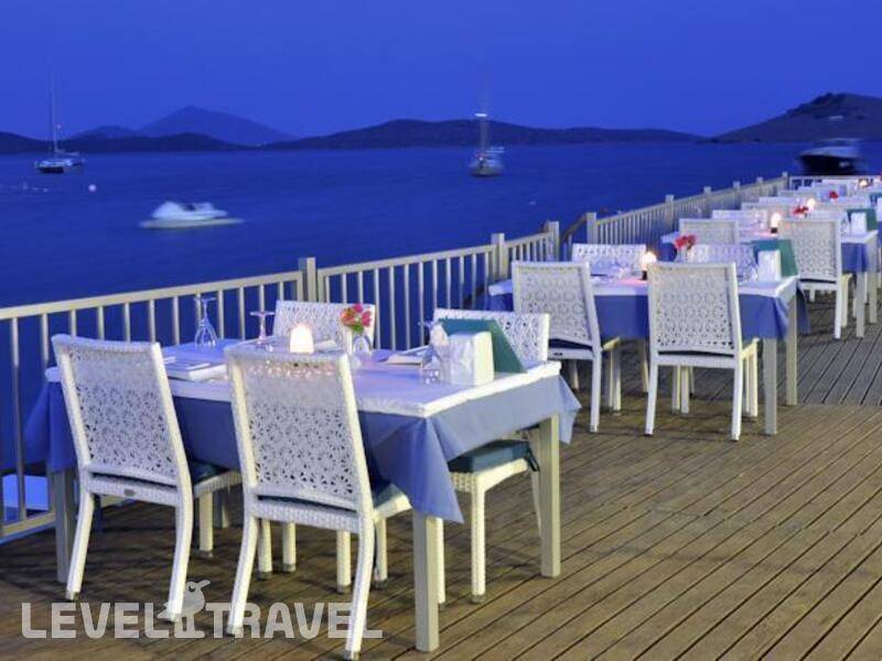 Фотография Lugga Deluxe Boutique Hotel & Beach