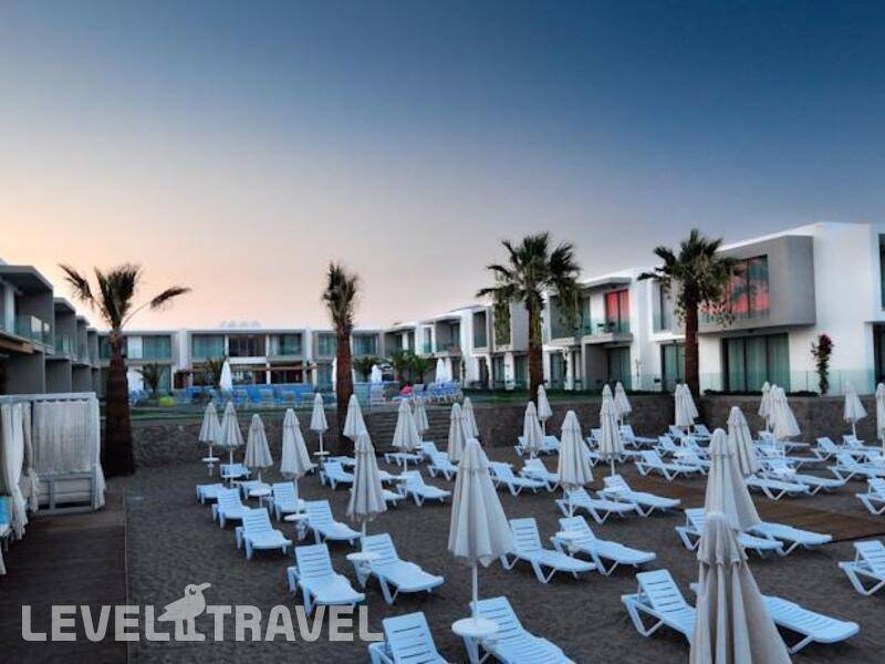 Фотография Lugga Deluxe Boutique Hotel & Beach