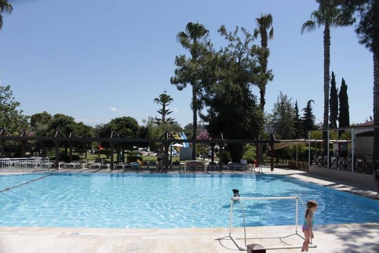 Serra Park Hotel