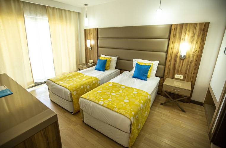 Serra Park Hotel