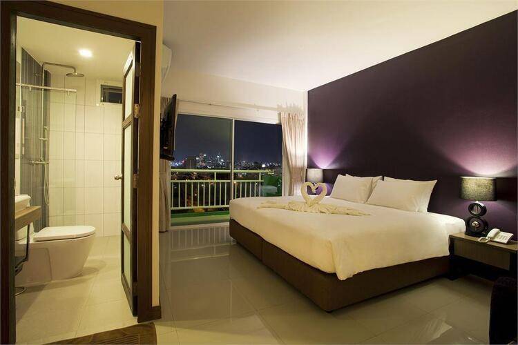 Wiz Hotel