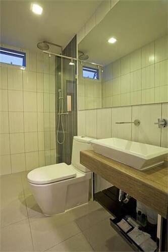 Wiz Hotel
