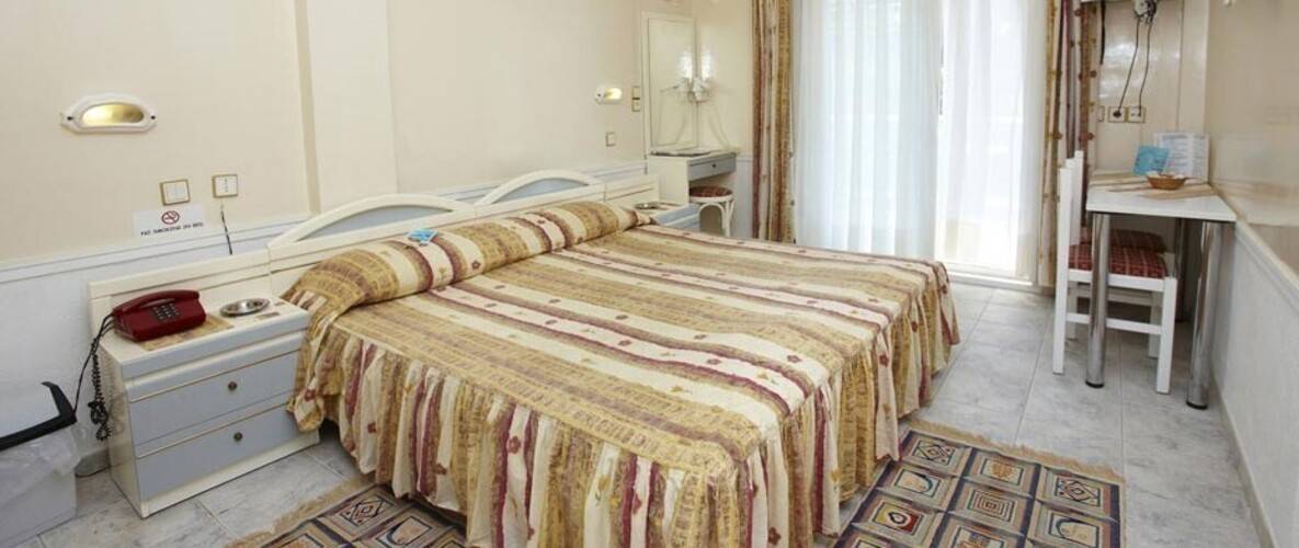 Grand Victoria Hotel