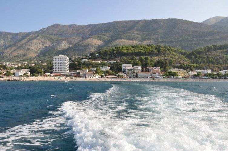 Villa Izvor (Cat. B)