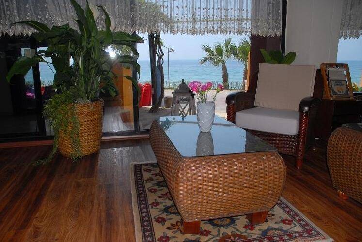 Sunday Beach Hotel