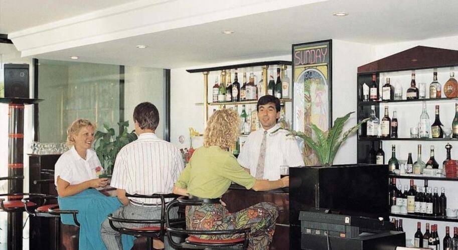 Sunday Beach Hotel
