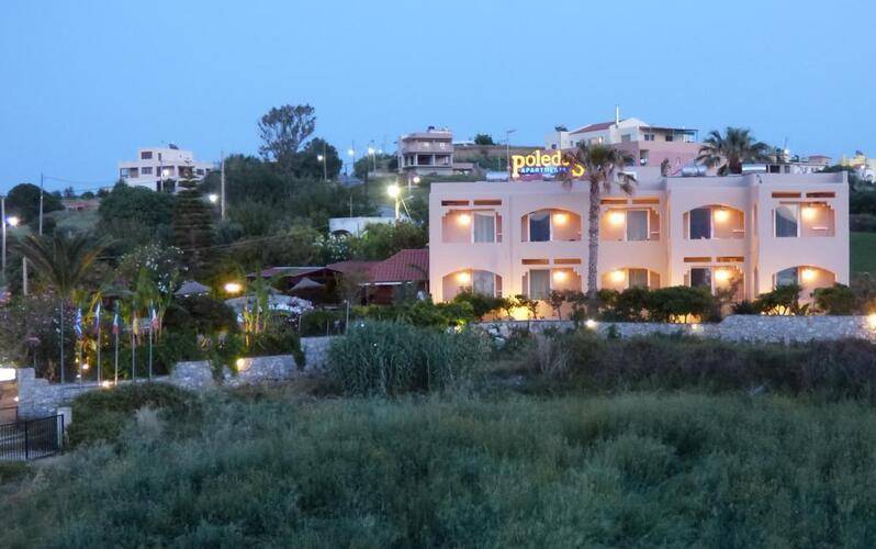 Poledas Apartments
