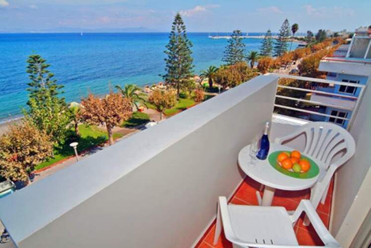 Triton Hotel