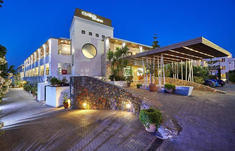 Arminda Hotel & Spa