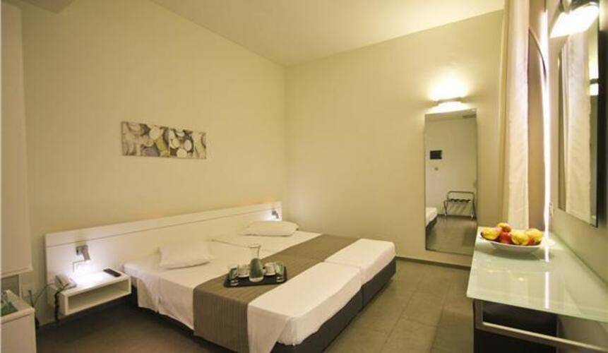 Atlantis City Hotel