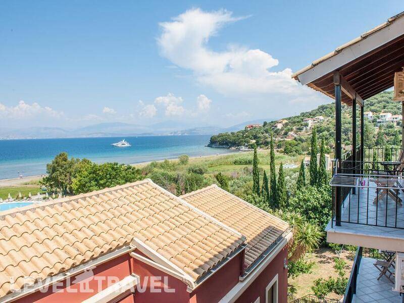 Фотография Chrismos Luxury Suites & Studios