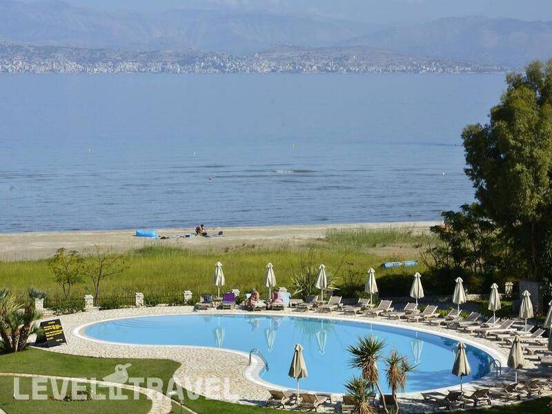 Фотография Chrismos Luxury Suites & Studios