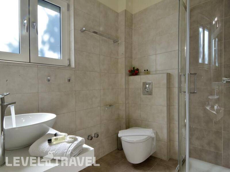 Фотография Chrismos Luxury Suites & Studios