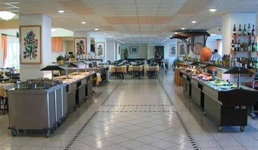 Elea Beach Hotel