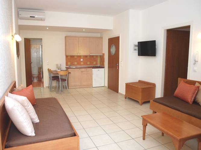 Lefkoniko Beach Hotel
