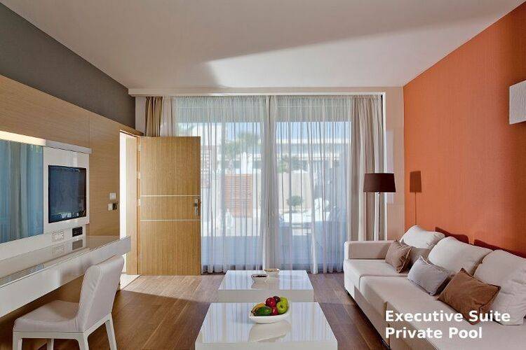 Avra Imperial Beach & Spa