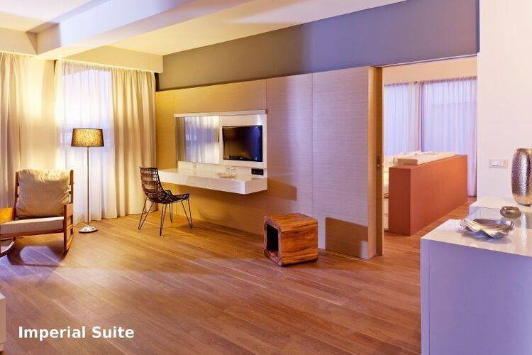 Avra Imperial Beach & Spa