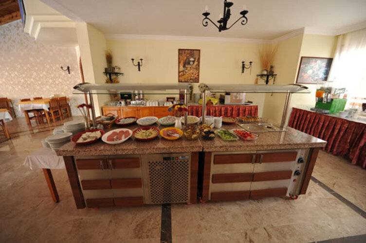 Belcehan Beach Hotel