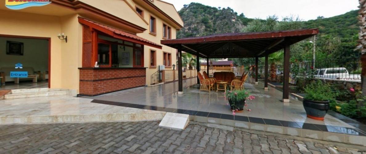 Belcehan Beach Hotel