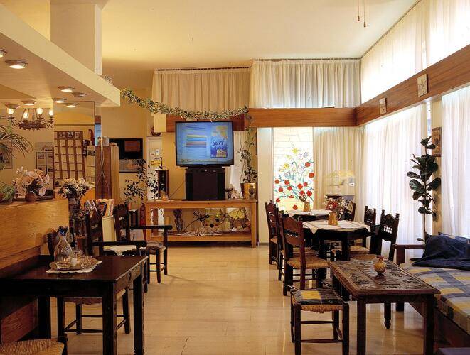 Aristea Hotel