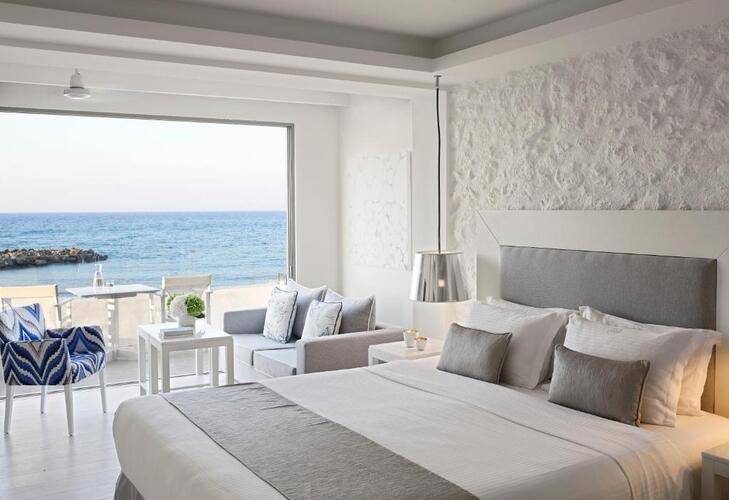 Knossos Beach Bungalows & Suites