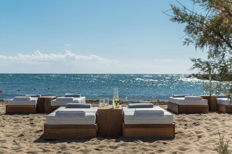Knossos Beach Bungalows & Suites