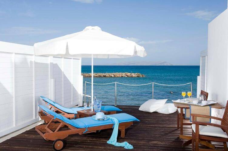 Knossos Beach Bungalows & Suites