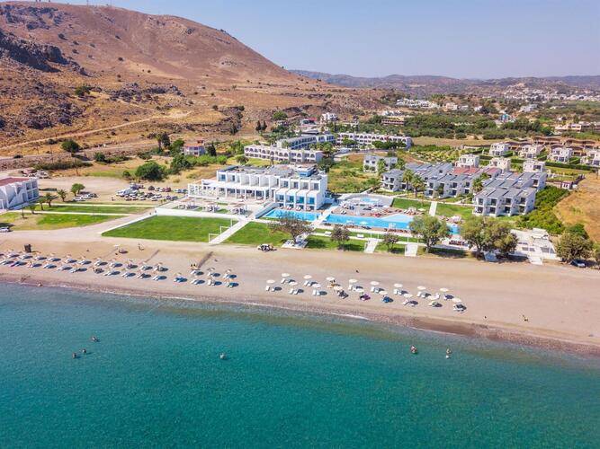 Kamari Beach Hotel