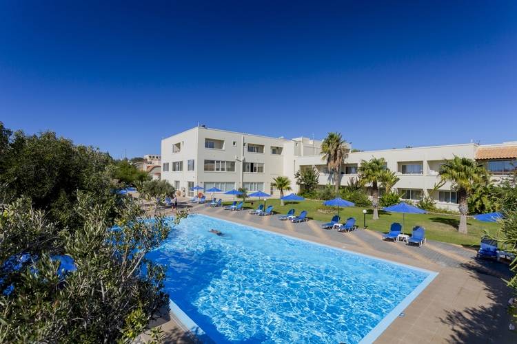 Dessole Blue Star Resort