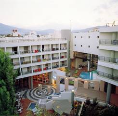 $item['hotel']['name']