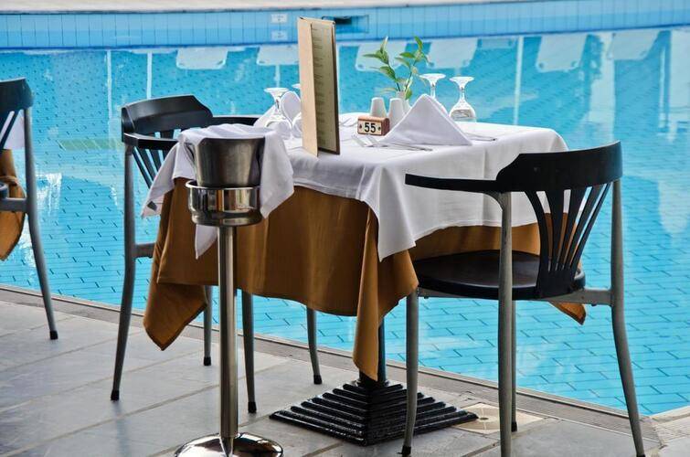 Minos Hotel