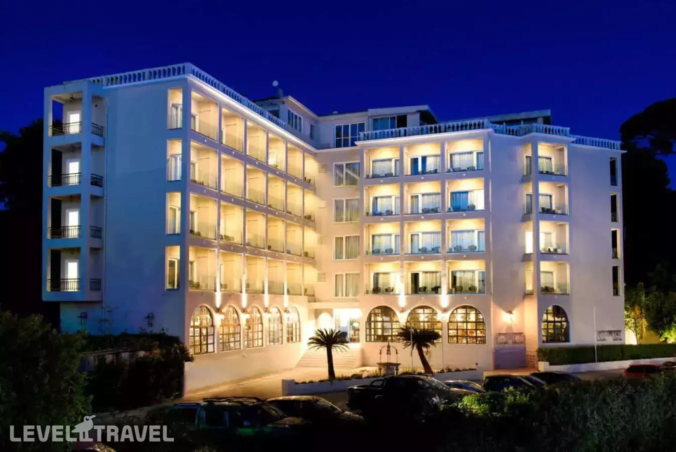 The Royal Grand Hotel (Ex.Royal Boutique Hotel)