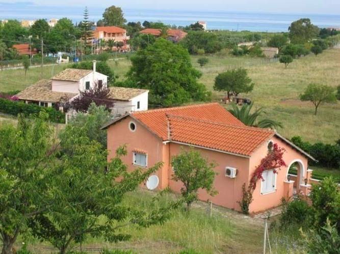 Almiros Apartment