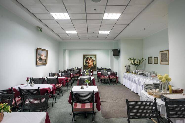 City Marina Hotel