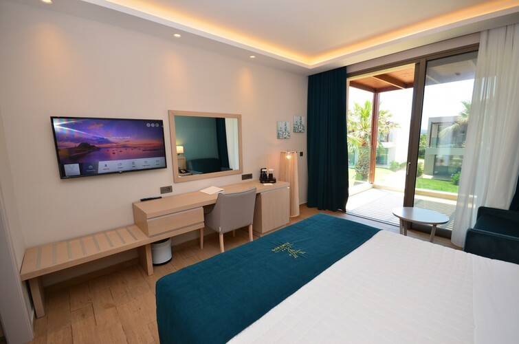 Almyros Beach Resort & Spa (Ex. Cyprotel Almyros Natura Hotel)