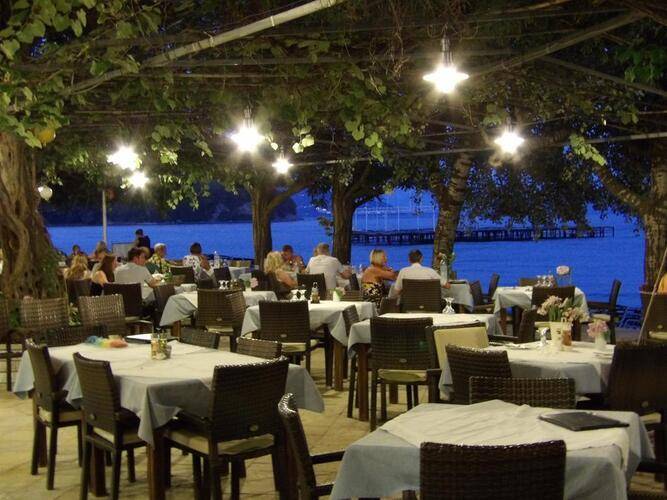Dassia Beach