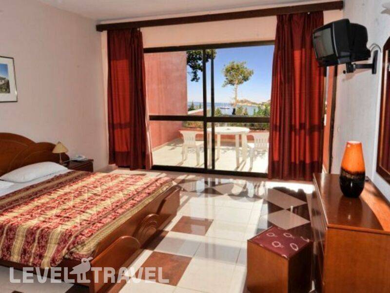 Фотография Blue Princess Beach Hotel & Suites (Ex. Elly Beach)