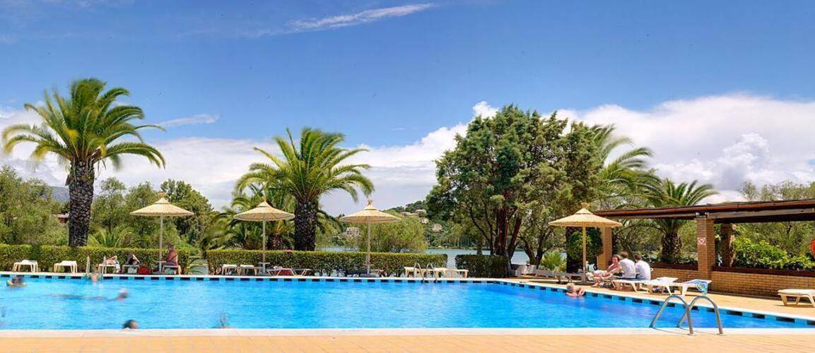 Hellion Resort At Govino Bay
