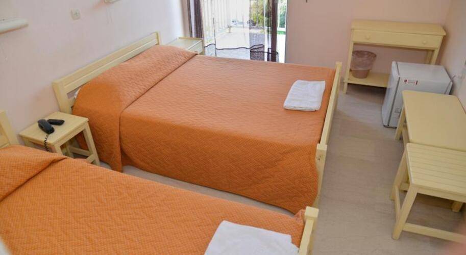 Primavera Hotel